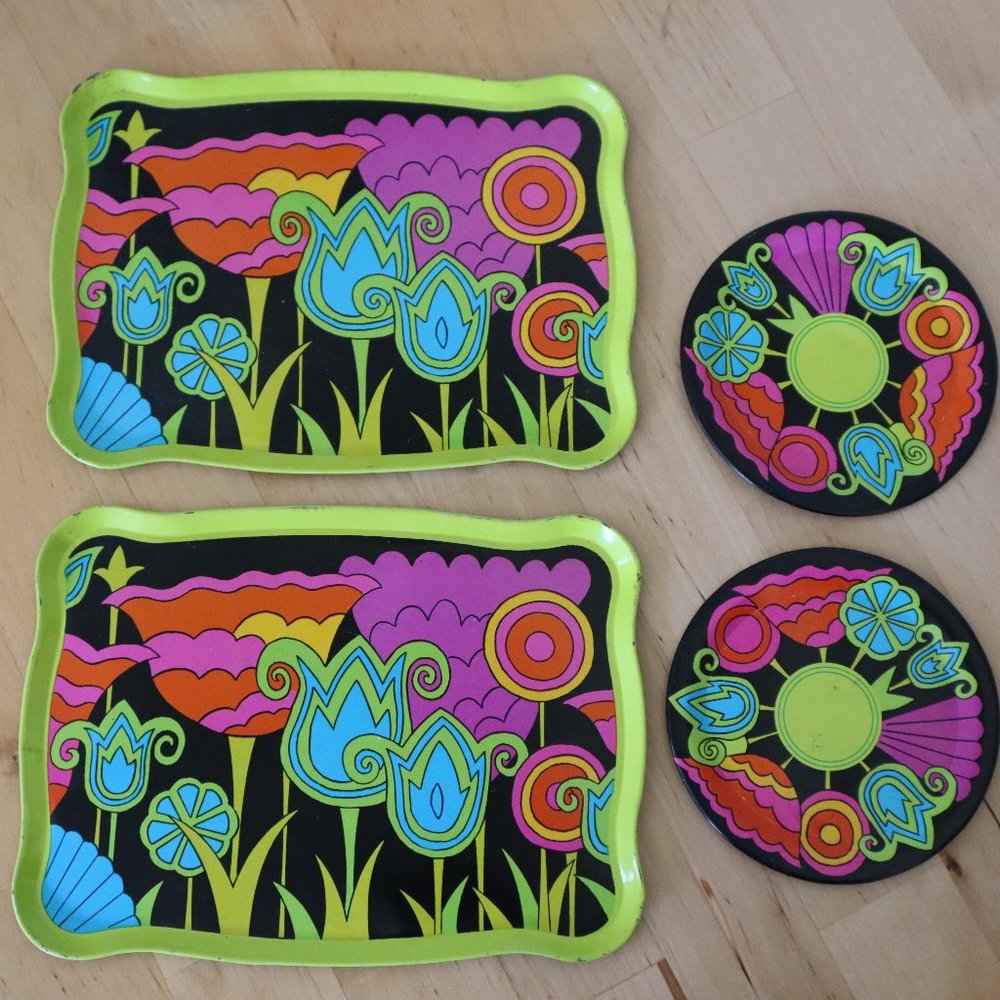 Mid Century Metal Children Play Dishes Psychedelic